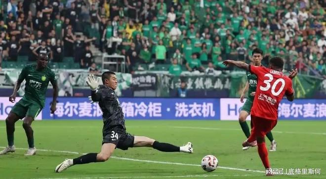 国安客场不敌恒大,遭遇困境难以突破 国安客场不敌恒大,遭遇困境难以突破