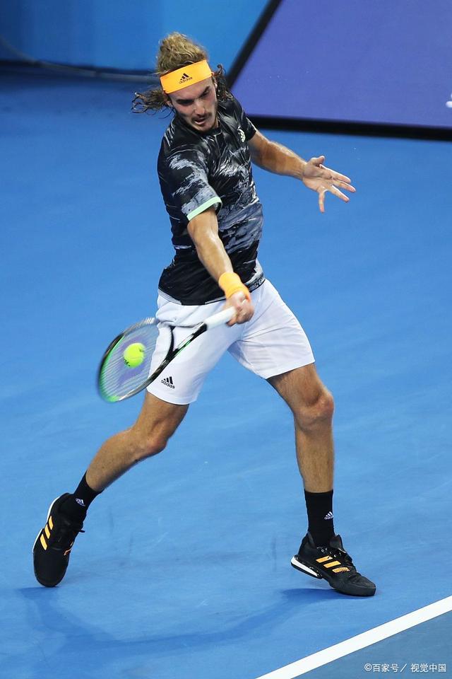 欧洲网球队力克澳大利亚网球队，西西帕斯送出助攻的简单介绍