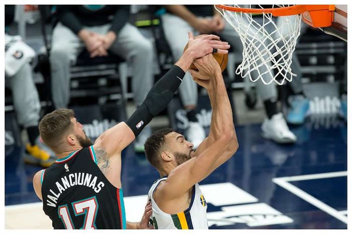 PG电子试玩-关于小牛队加时战胜爵士，实现惊险逆转取得胜利的信息