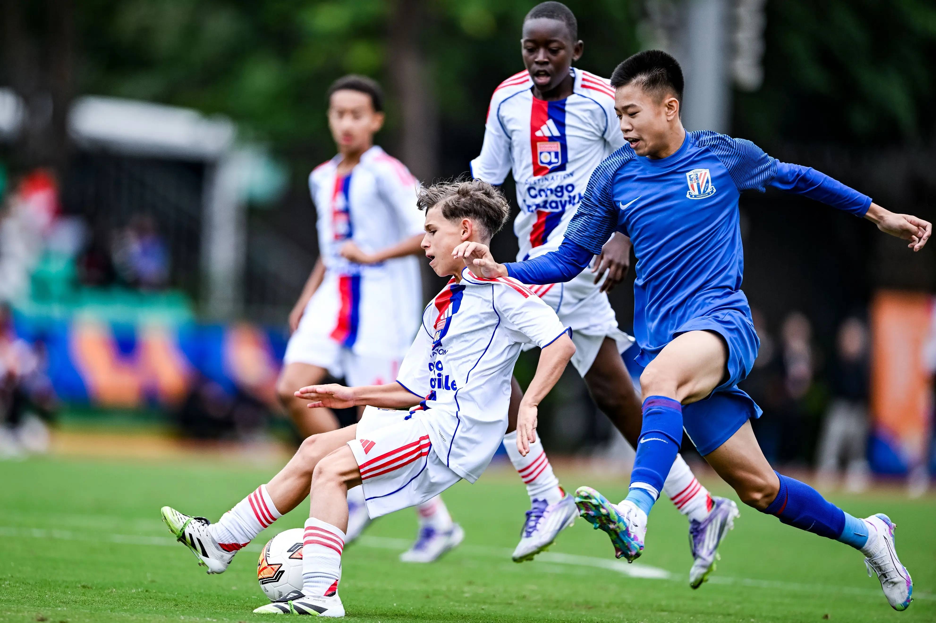 包含上海申花豪取胜利，让对手心中犹疑的词条