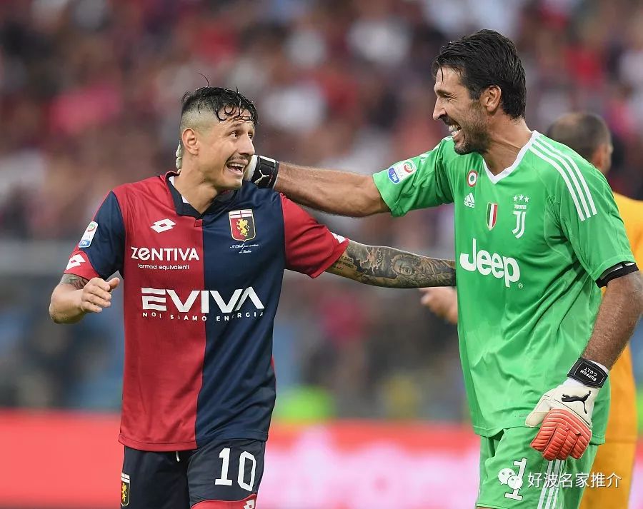 包含克罗托内球迷望新赛季连胜，看好球队夺冠的词条