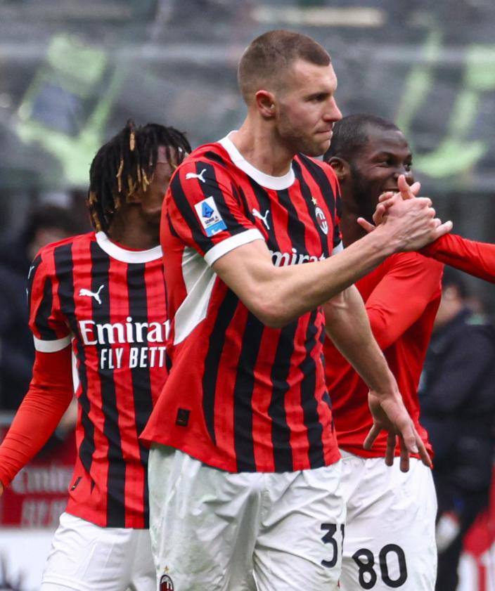 PG电子游戏-AC米兰客场-战平尤文图斯，激烈的米兰德比的简单介绍