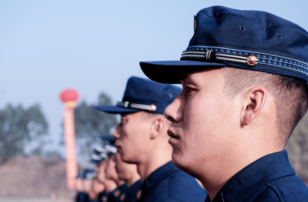 PG电子娱乐在线-包含四川力帆队员训练积极，以顽强作风备战的词条