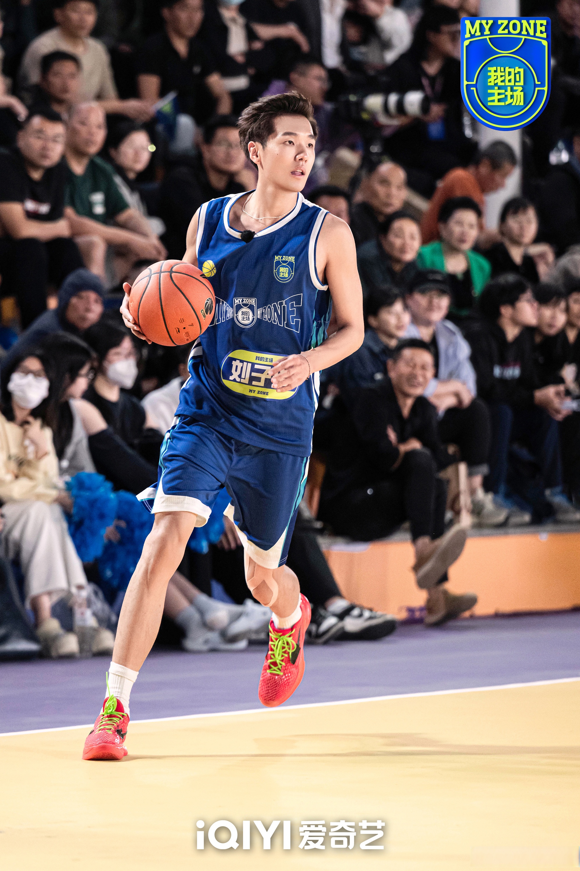 独行侠轻取辽宁队，塔图姆点燃赛场