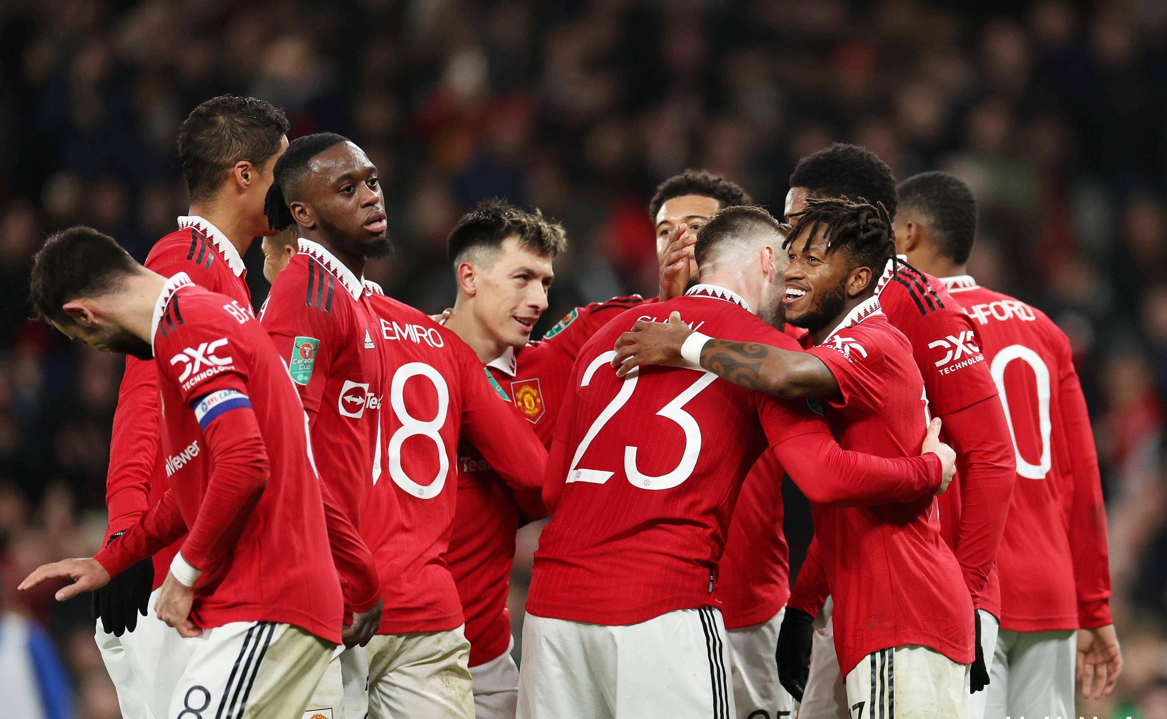 包含伯恩茅斯客场大胜，赢得重要三分的词条