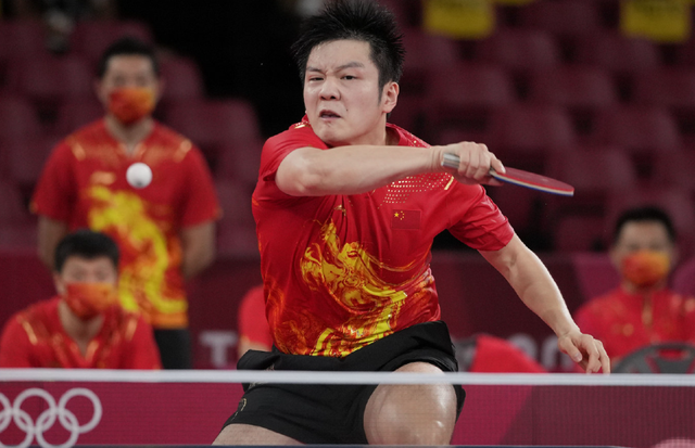 韩国羽毛球队翻盘日本羽毛球队，谌龙三分雨点燃全场的简单介绍